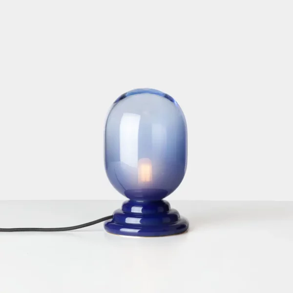 02 dechem e shop tropos table lamp f kristina hrabetova blue 1