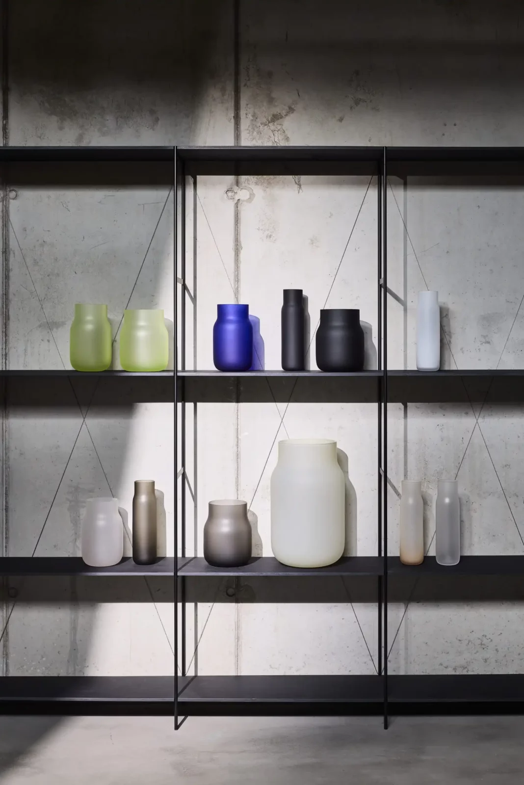 dechem bandaska vase matte f petr krejci 01 scaled
