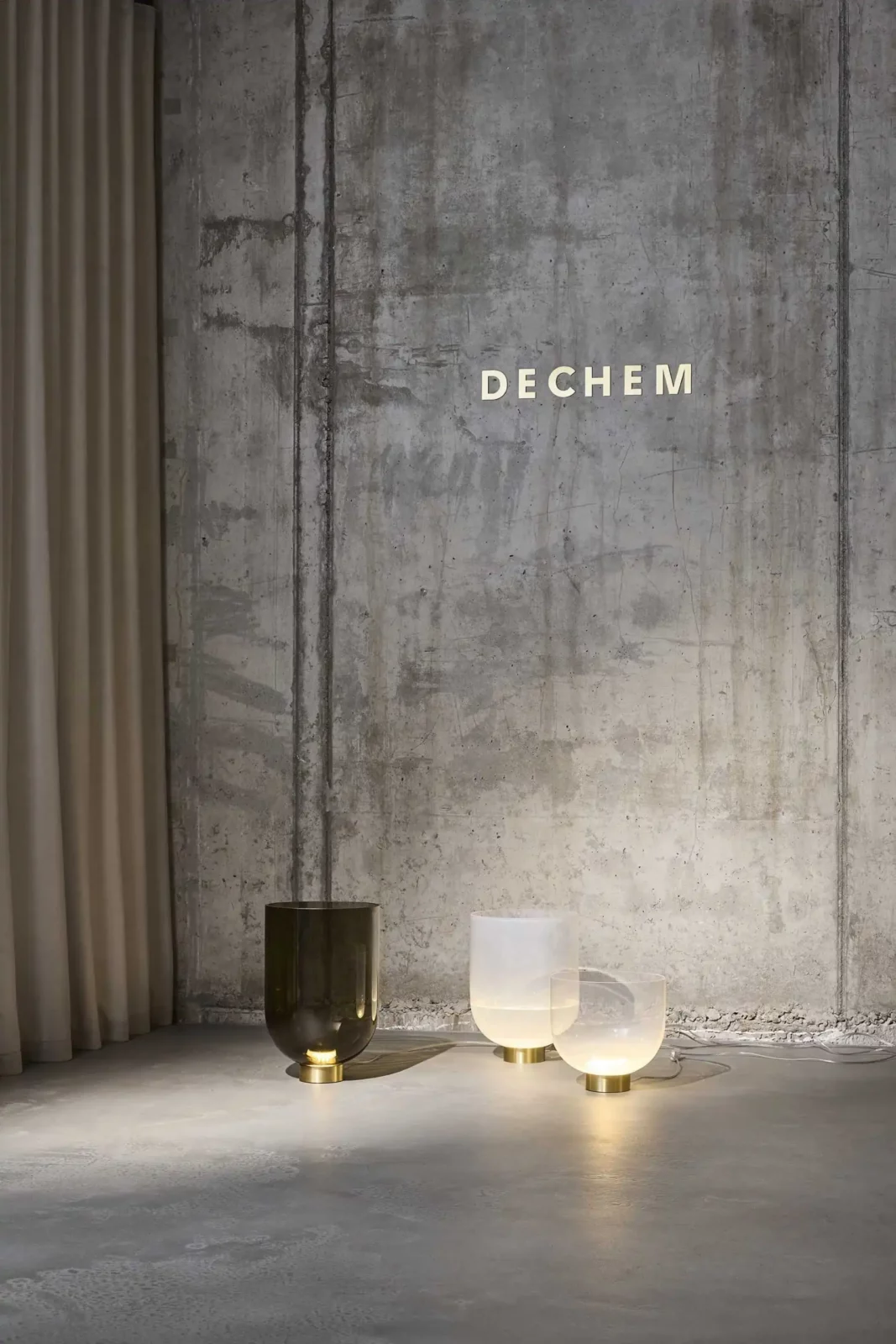 dechem glowing vase f petr krejci 01 1 scaled