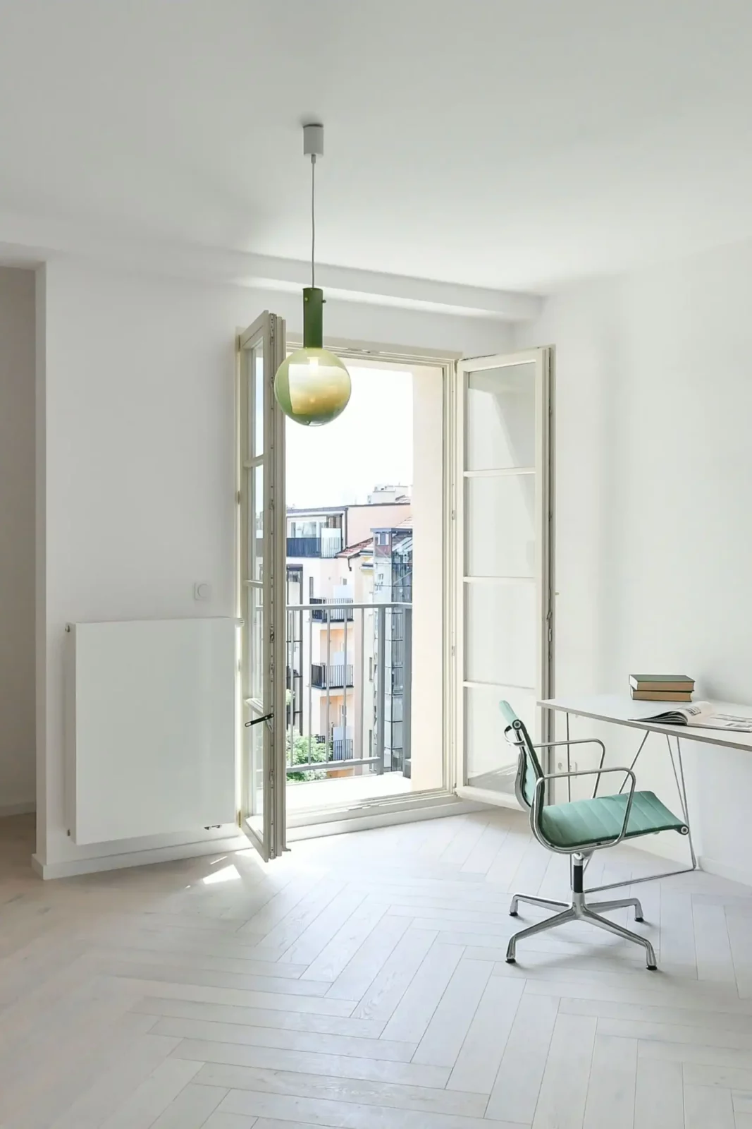 dechem sphaerae light interior 2 scaled