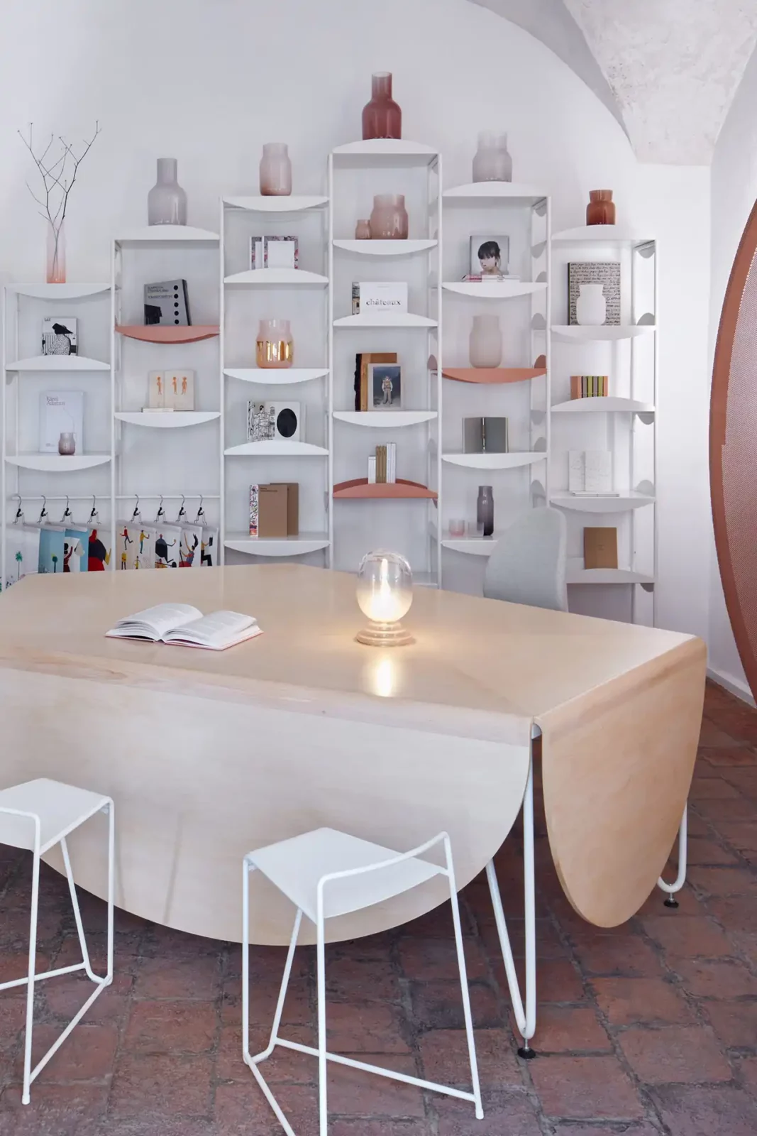 dechem tropos table lamp interior 1