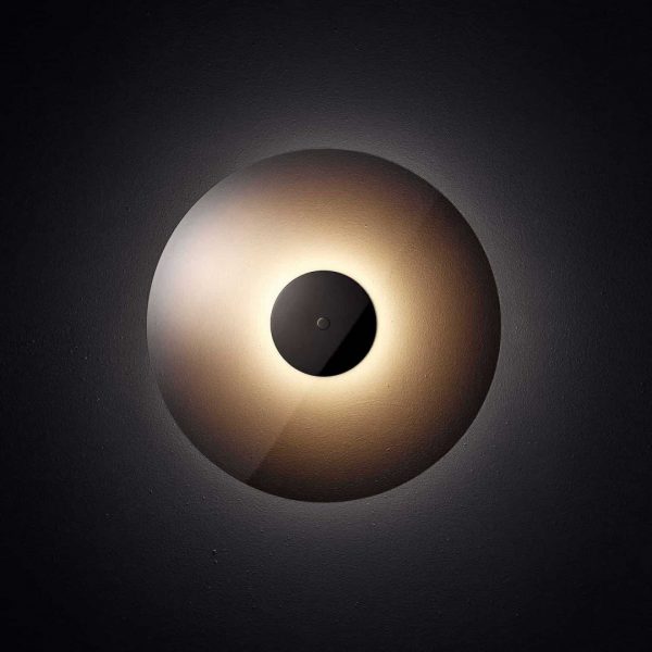 eclipse light wall